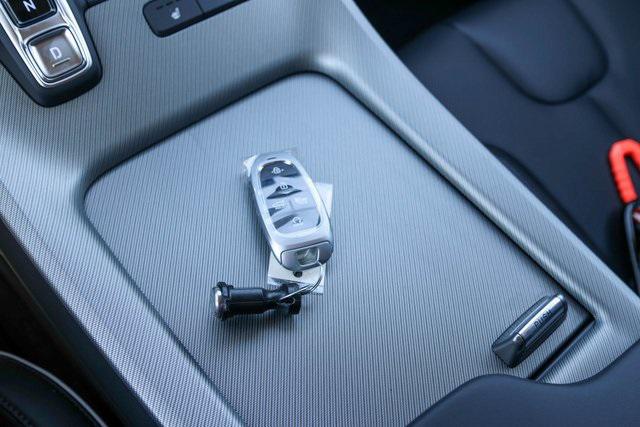 New 2025 Gray Hyundai XRT FWD image 18