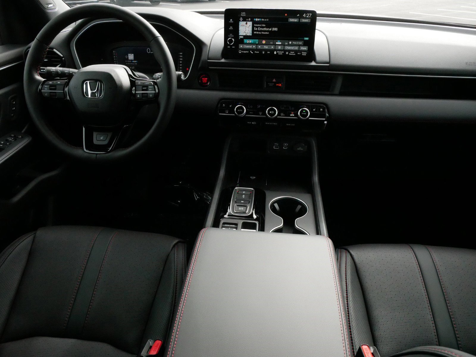 2025 Honda Pilot Black Edition photo 10