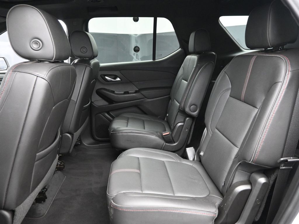2022 Chevrolet Traverse RS photo 9