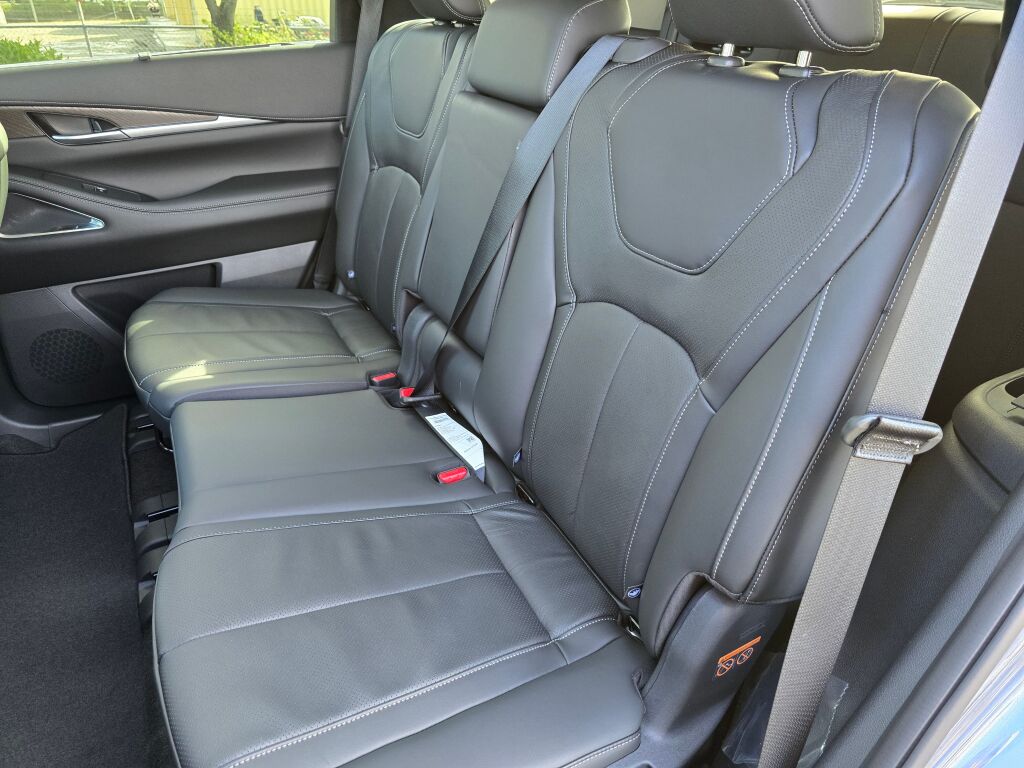 2025 Infiniti QX60 Sensory AWD photo 18