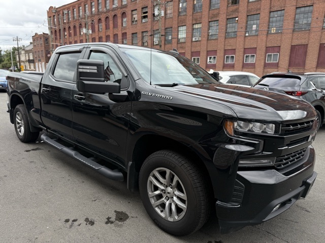 2022 Chevrolet Silverado 1500 RST photo 3