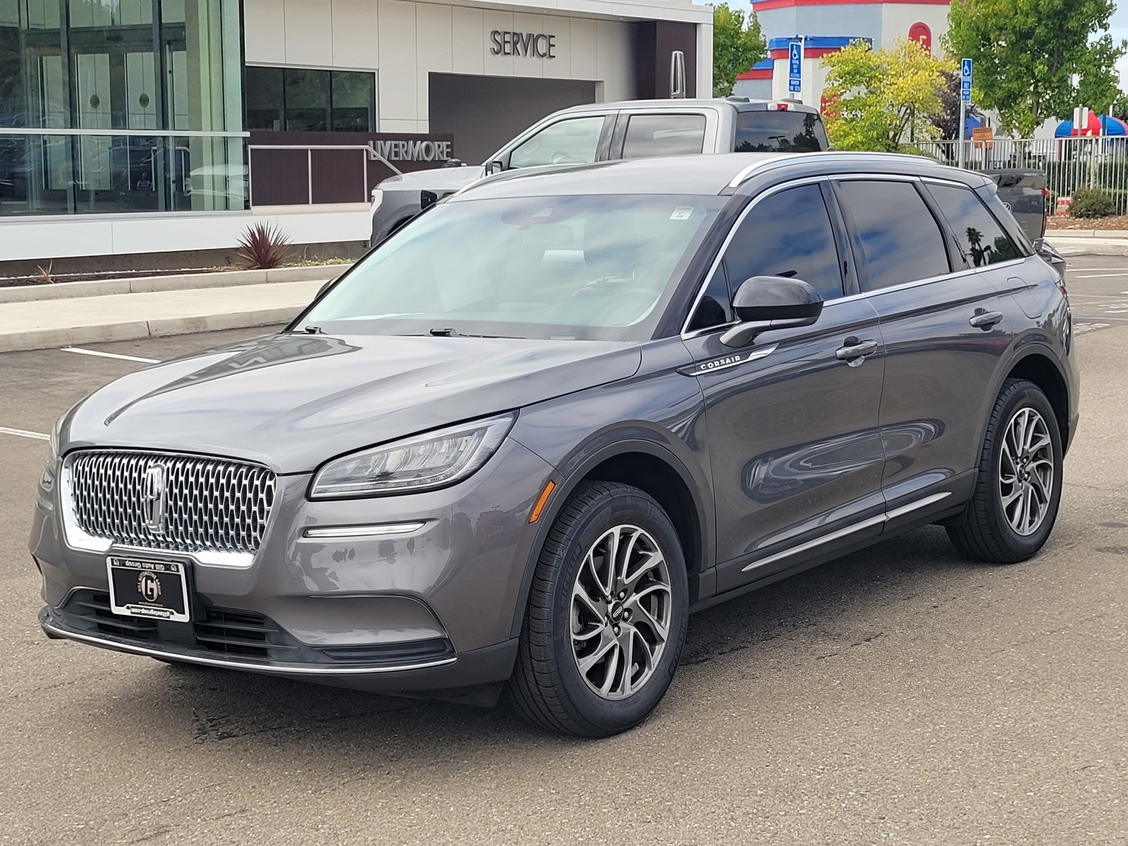 2022 Lincoln Corsair Standard photo 8