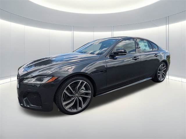 2024 Jaguar XF R-Dynamic SE's photo