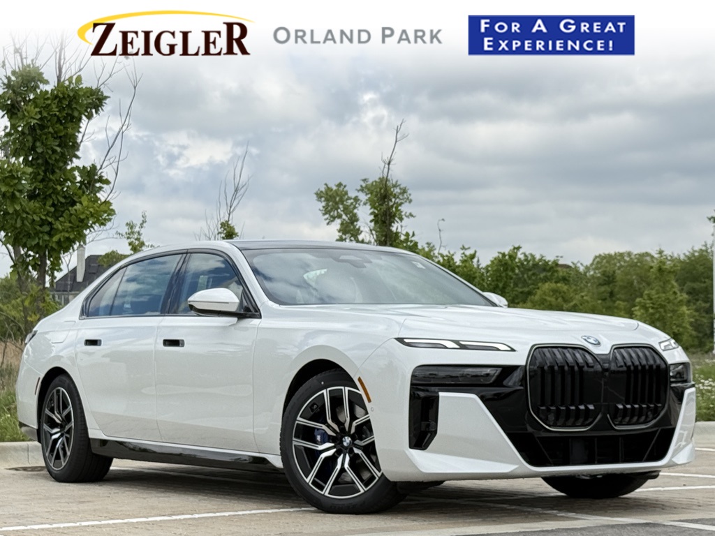 New 2025 Mineral White Metallic BMW 760i xDrive image 1