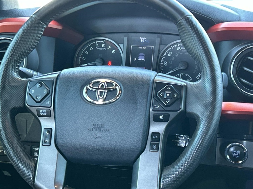 2020 Toyota Tacoma TRD Off-Road photo 14