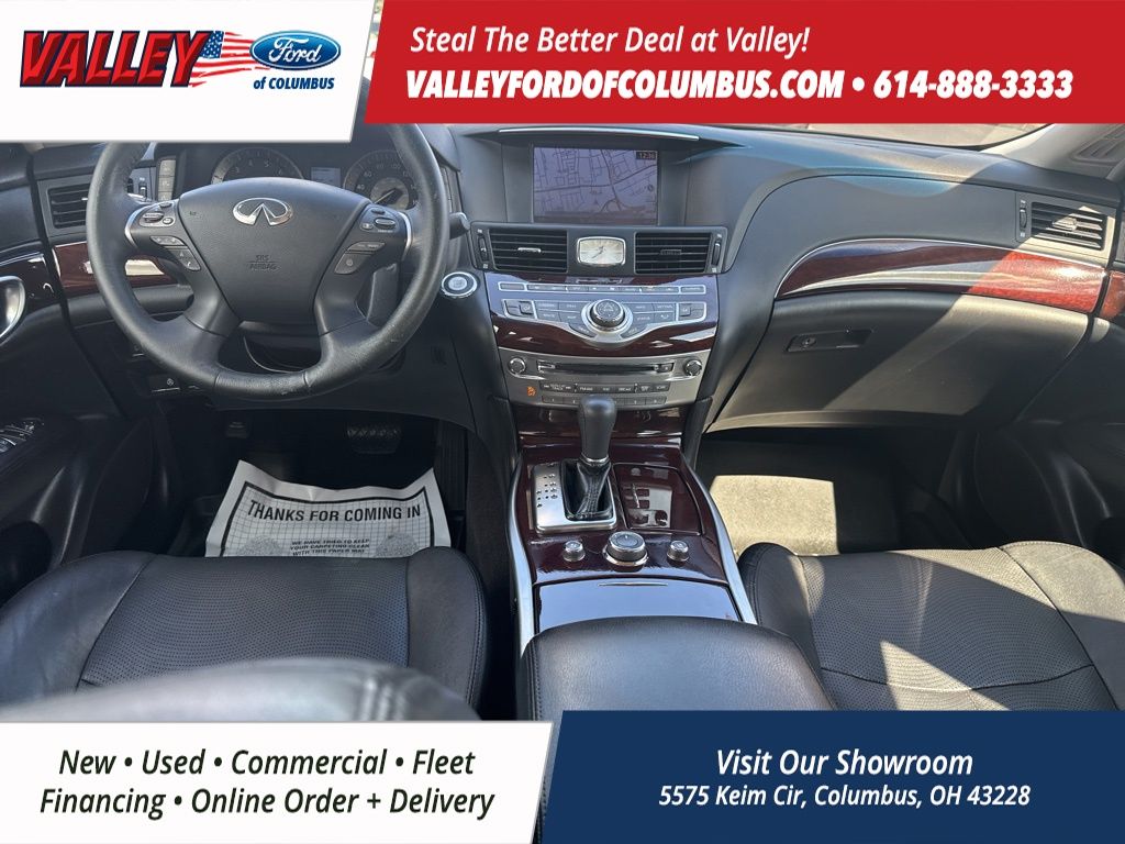 2016 Infiniti Q70 photo 13