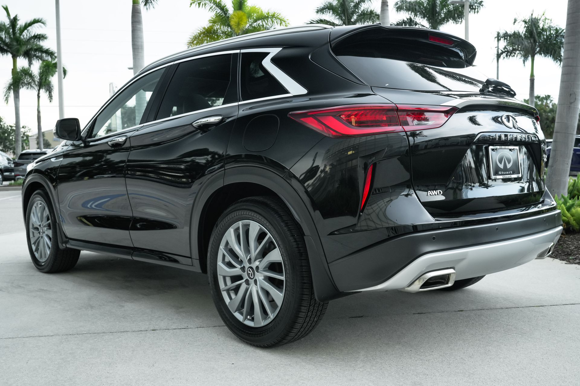 2025 Infiniti QX50 Luxe AWD photo 19