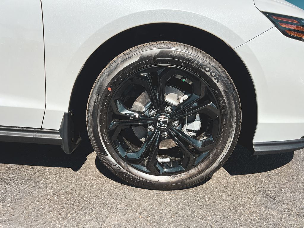 2025 Honda Accord SE photo 10