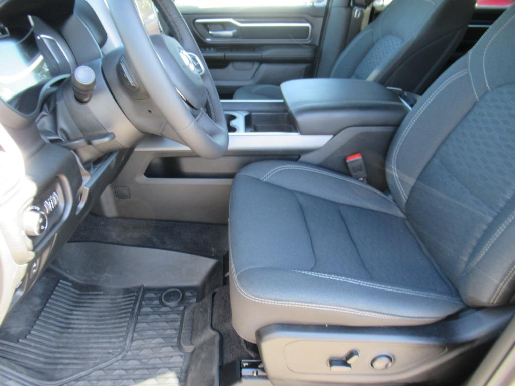 2025 Ram 1500 Big Horn Lone Star photo 9