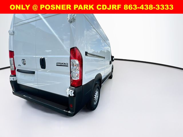 2024 Ram ProMaster 2500 photo 3