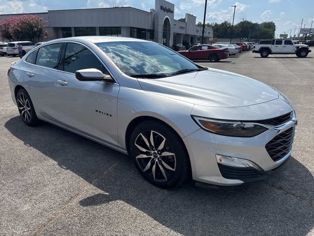 2022 Chevrolet Malibu RS photo 3