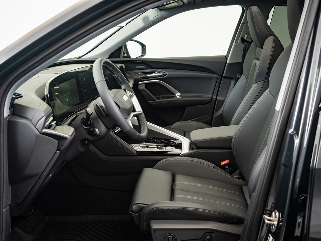 2025 Audi Q5 2.0T Prestige photo 18