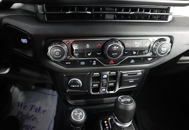 2025 Jeep Wrangler Sport S 4xe photo 14