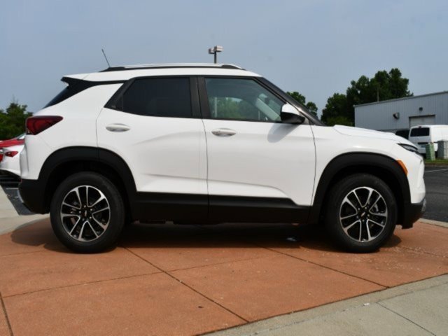 2024 Chevrolet Trailblazer LT photo 6