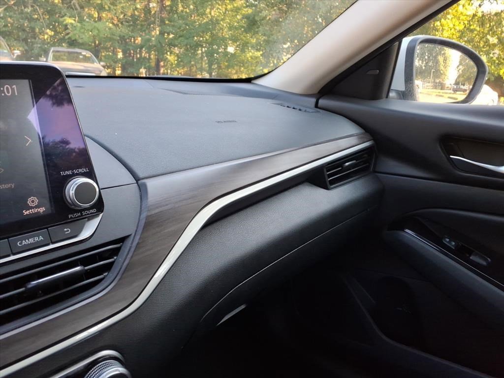 2023 Nissan Altima 2.5 SV photo 24