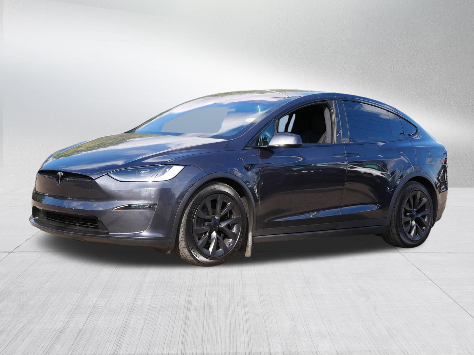 2024 Tesla Model X Long Range photo 2