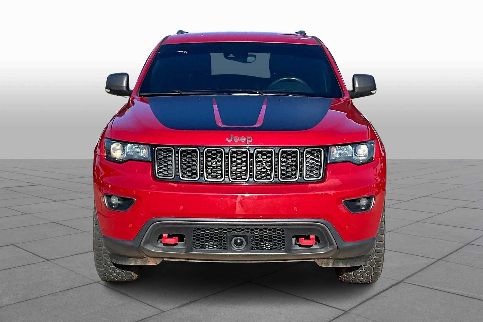 2018 Jeep Grand Cherokee Trailhawk photo 2