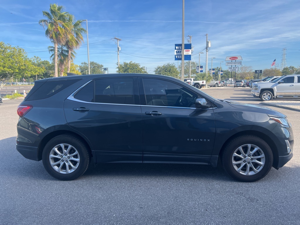 2018 Chevrolet Equinox LT photo 4
