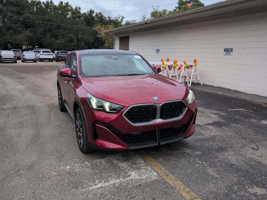 2025 BMW X2 28i's photo