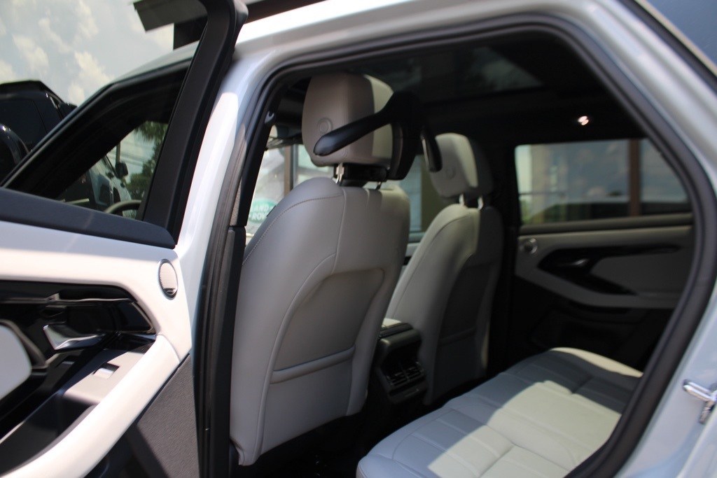 2026 Land Rover Range Rover Evoque S photo 22