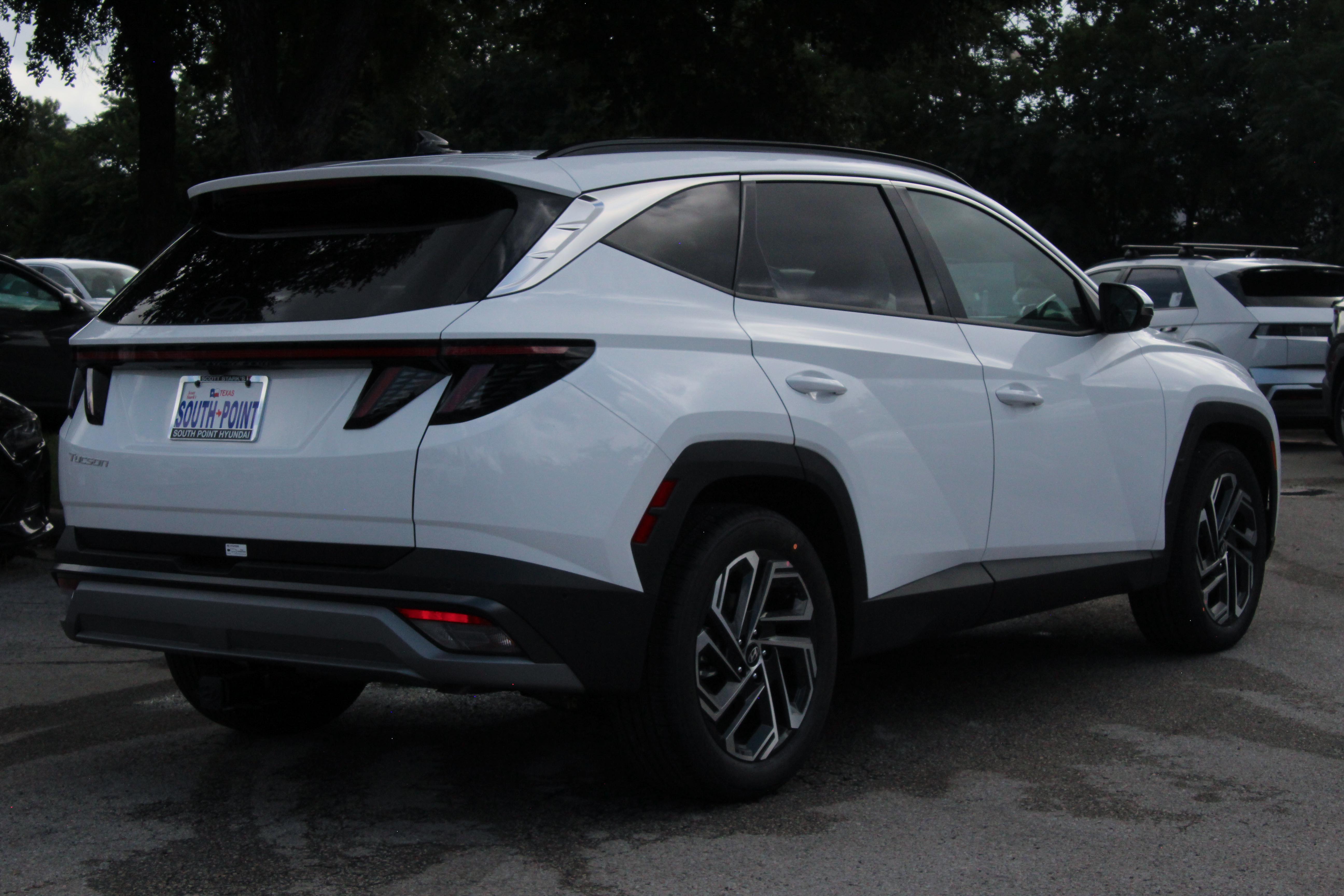 2025 Hyundai Tucson Limited photo 4