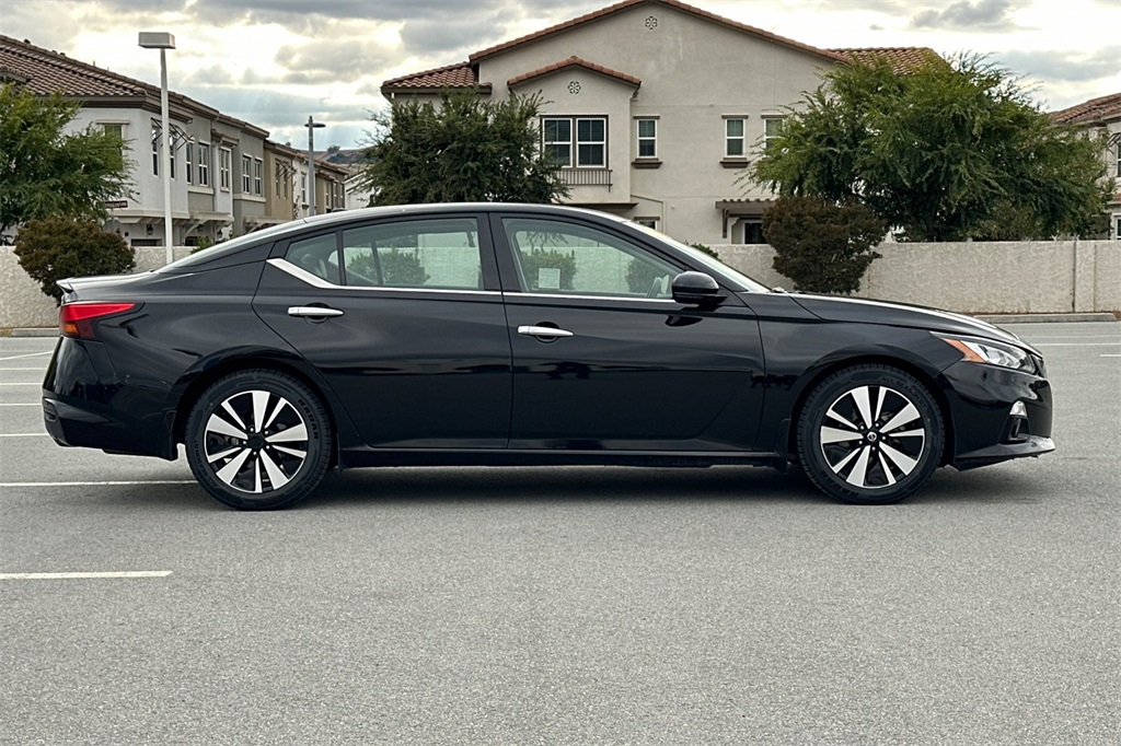 2021 Nissan Altima 2.5 SL photo 2