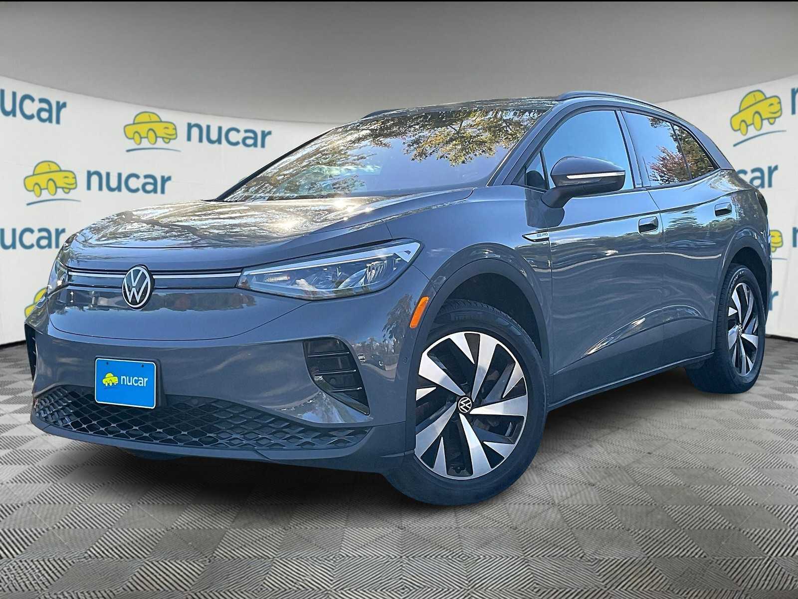 2023 Volkswagen ID.4 Pro photo 3