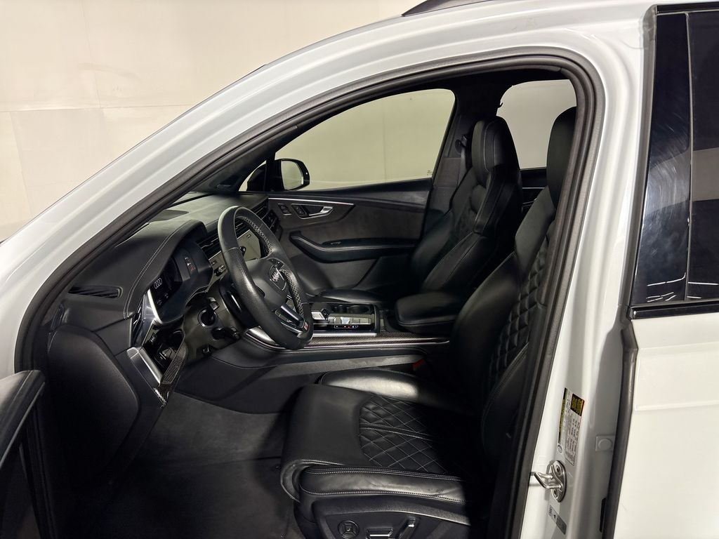 2022 Audi SQ7 Prestige photo 11