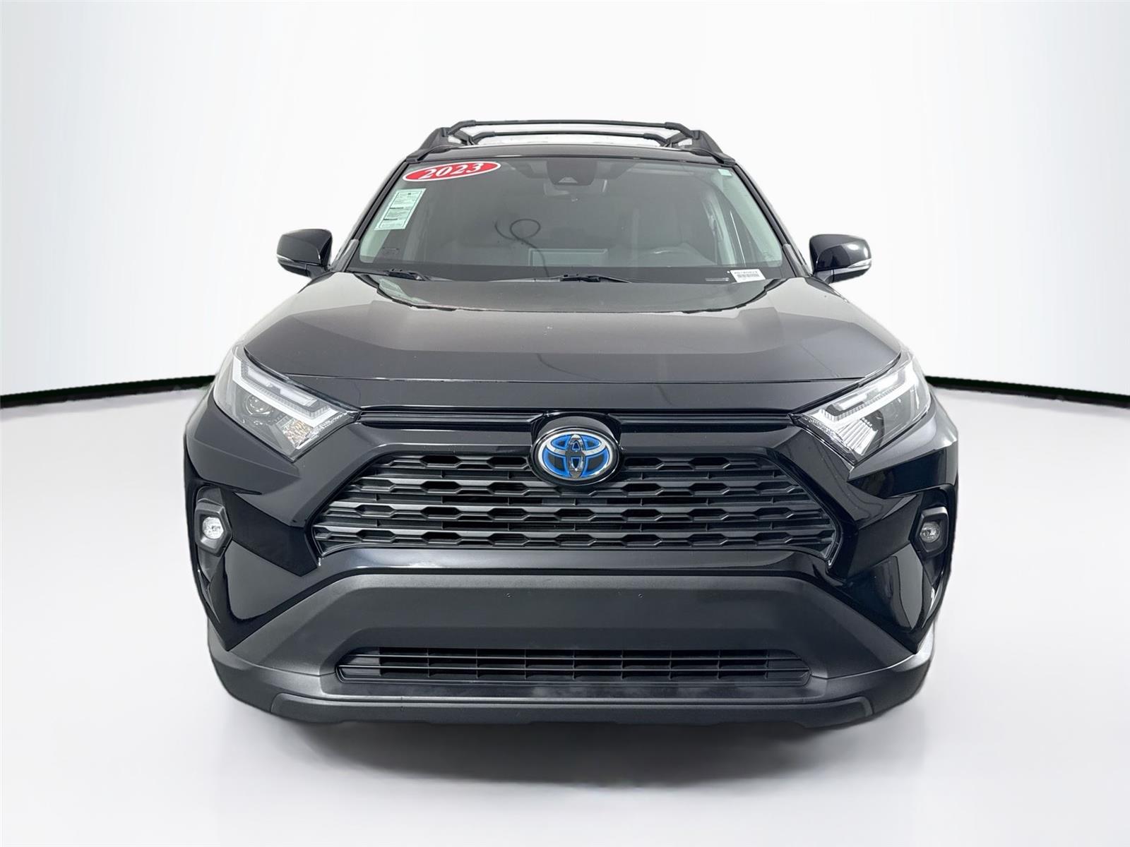 2023 Toyota RAV4 Hybrid photo 2