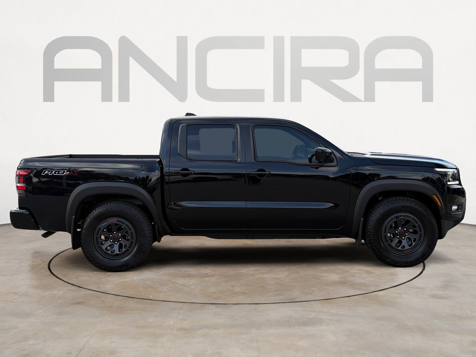 2025 Nissan Frontier PRO-X photo 11