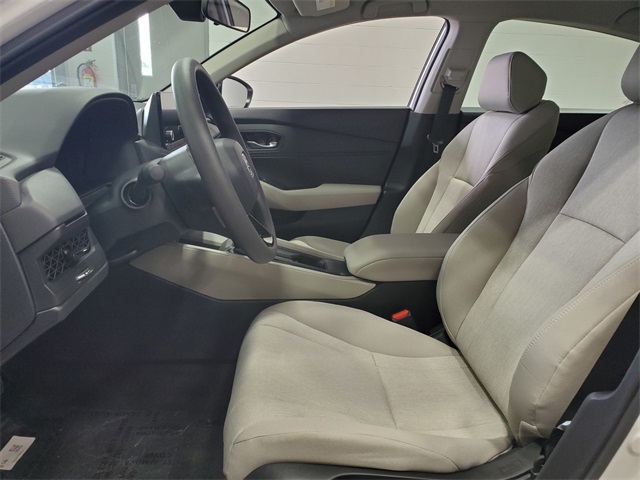 2025 Honda Accord LX photo 10