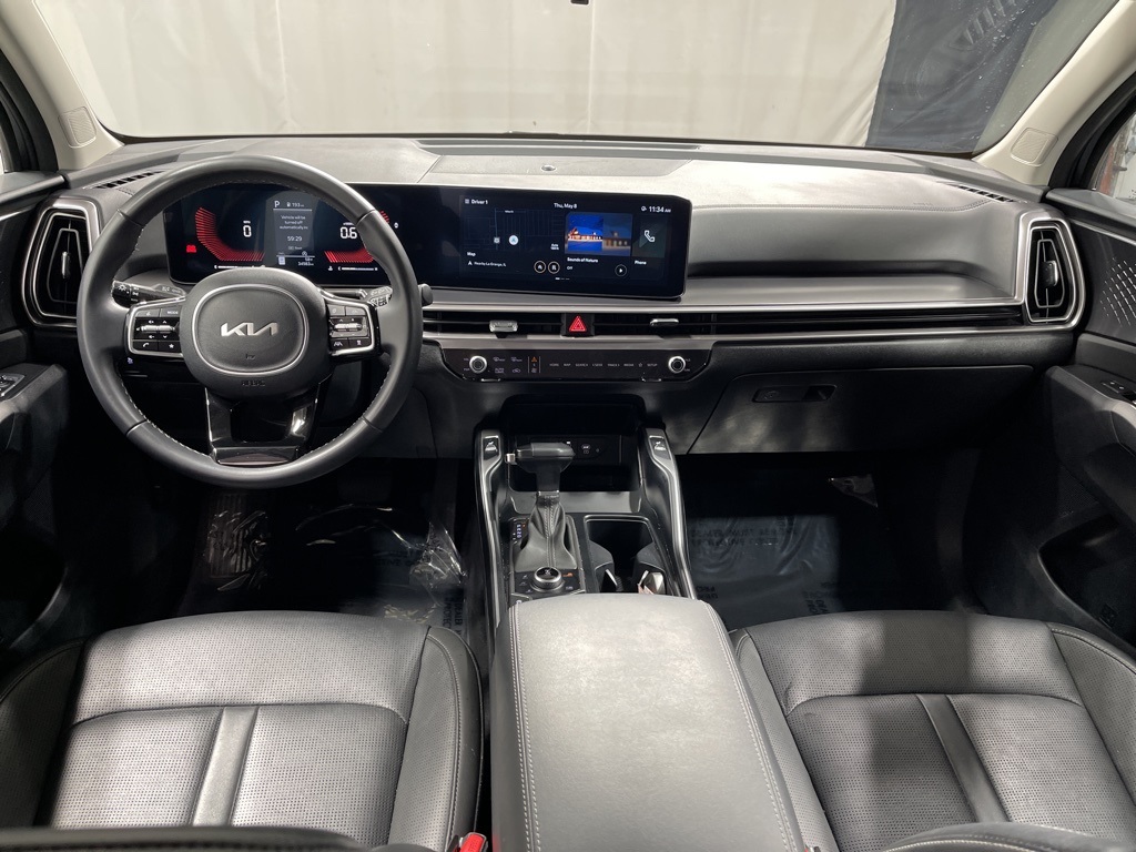 2024 Kia Sorento S photo 6