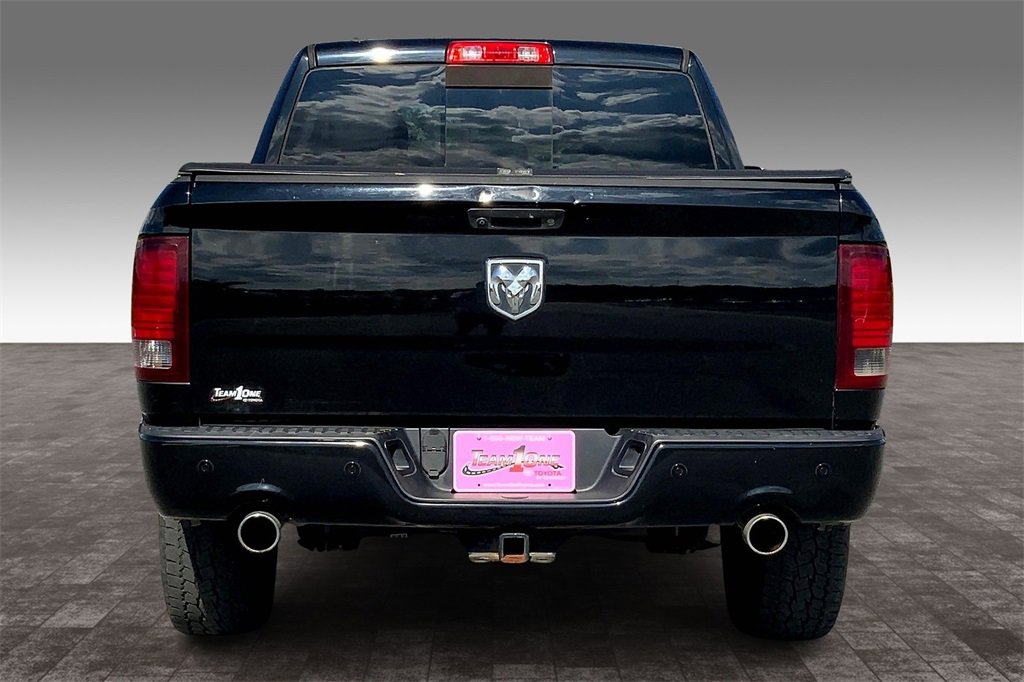 2015 Ram 1500 Sport photo 4
