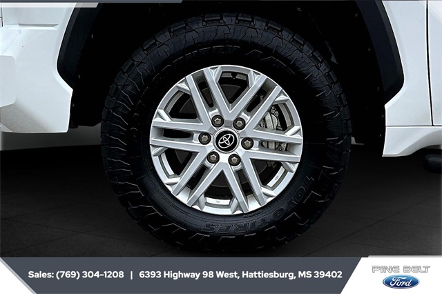 2023 Toyota Tundra SR5 photo 6