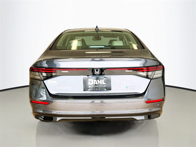 2025 Honda Accord Hybrid Touring photo 4