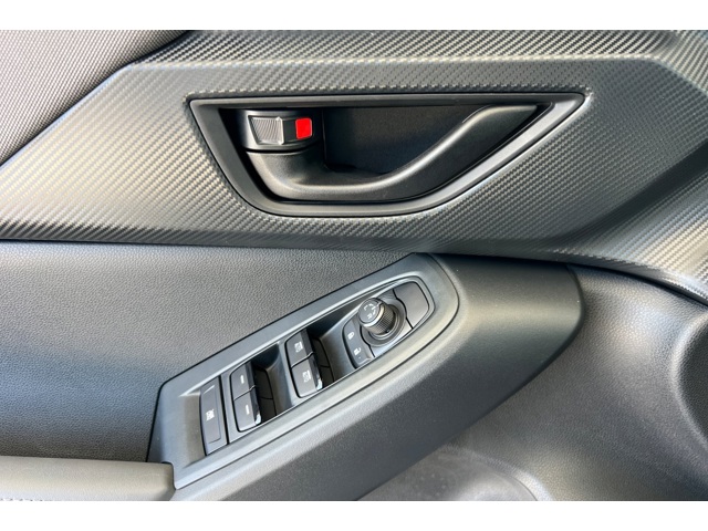 2025 Subaru Crosstrek Premium photo 11