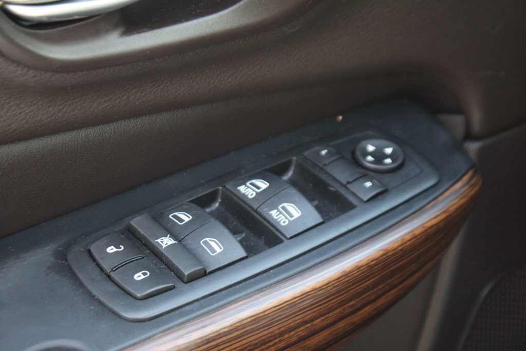 2016 Jeep Cherokee Trailhawk photo 11