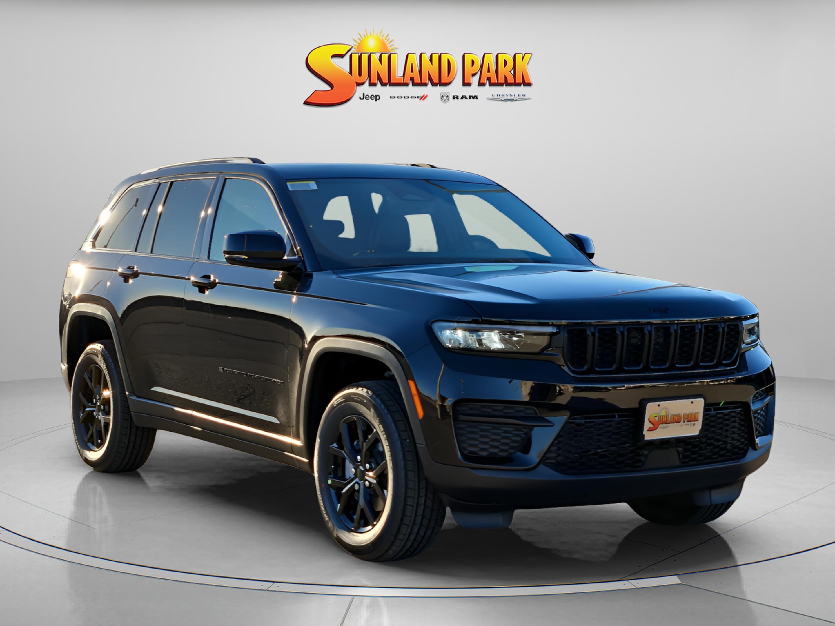 2025 Jeep Grand Cherokee Altitude's photo