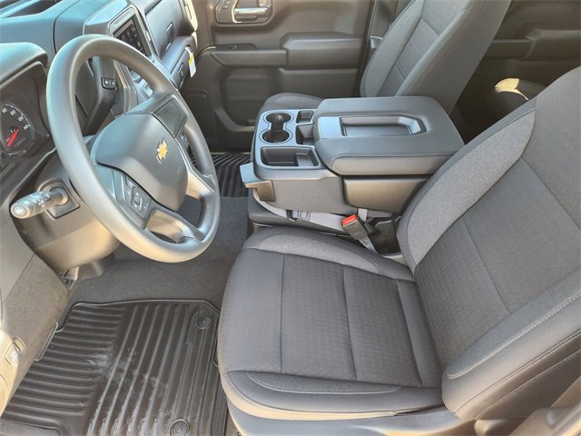 2026 Chevrolet Silverado 1500 Custom photo 9