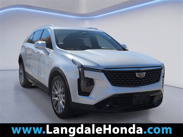 2024 Cadillac XT4 Premium Luxury's photo