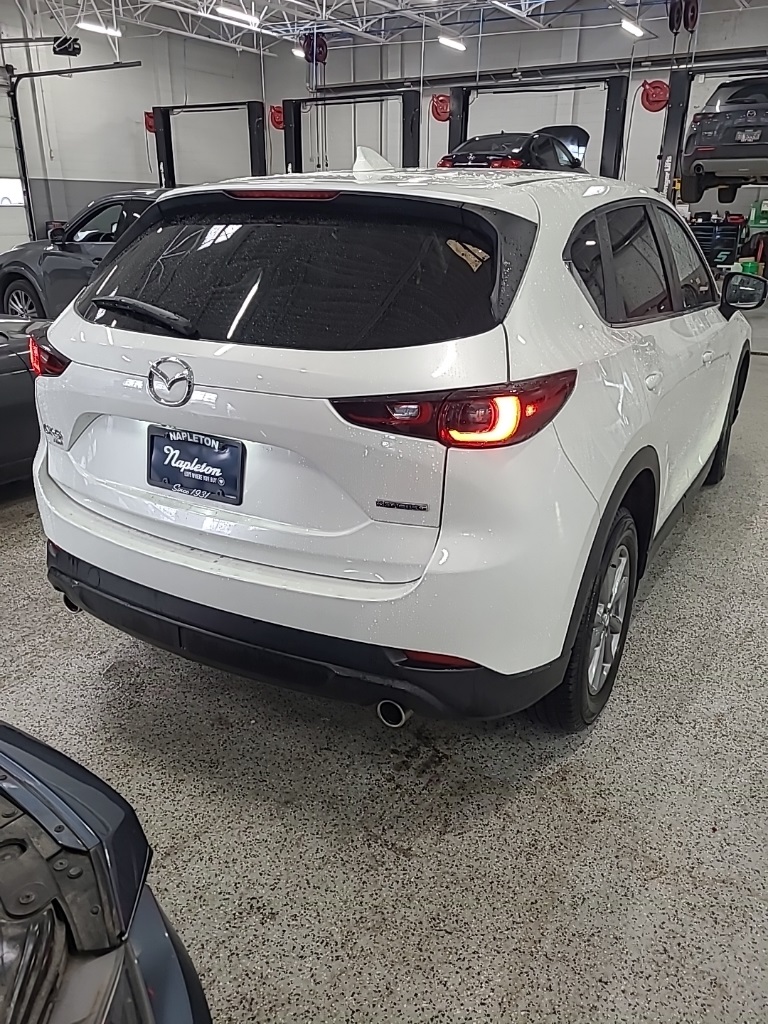 2023 MAZDA CX-5 - Image 2