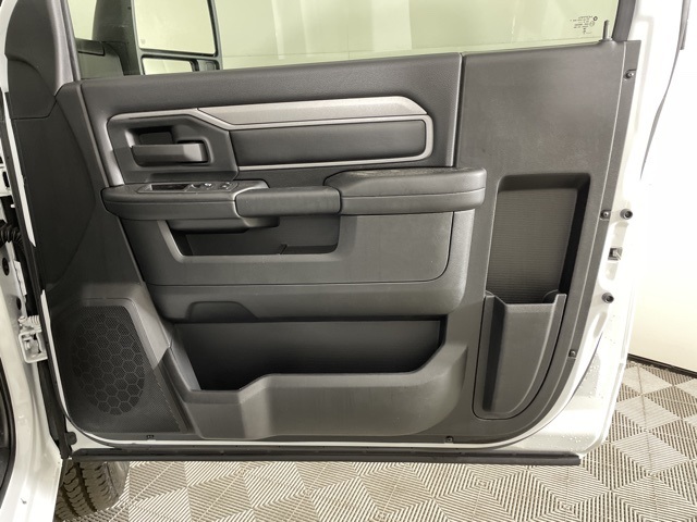 2024 Ram 2500 Tradesman photo 29