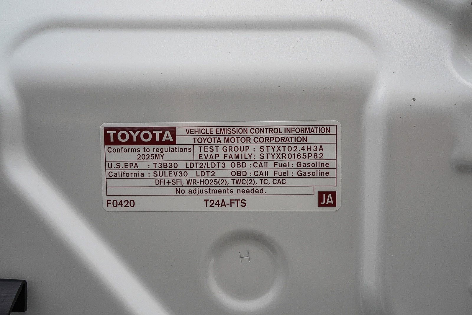 2025 Toyota Tacoma SR photo 13