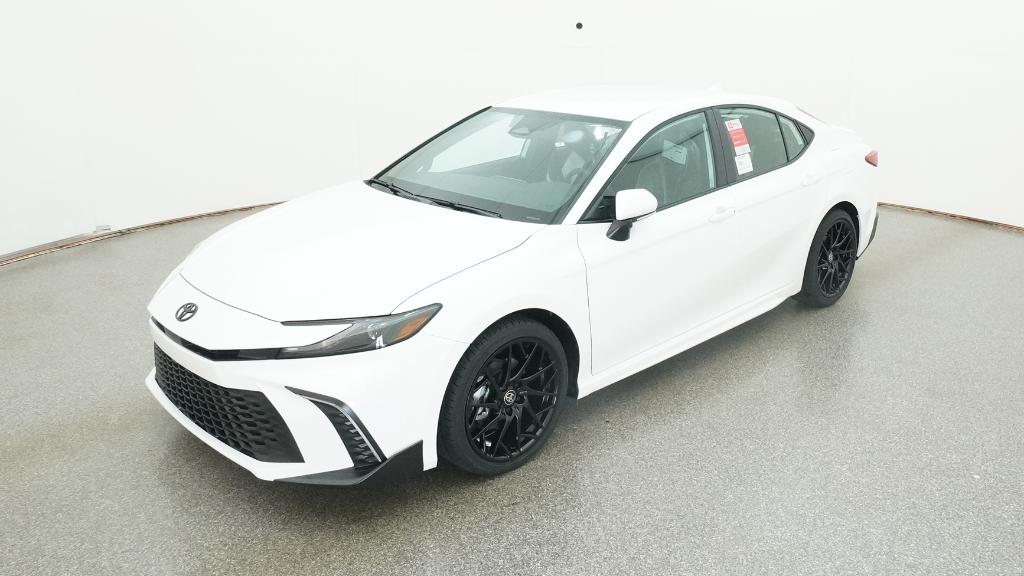2026 Toyota Camry SE's photo