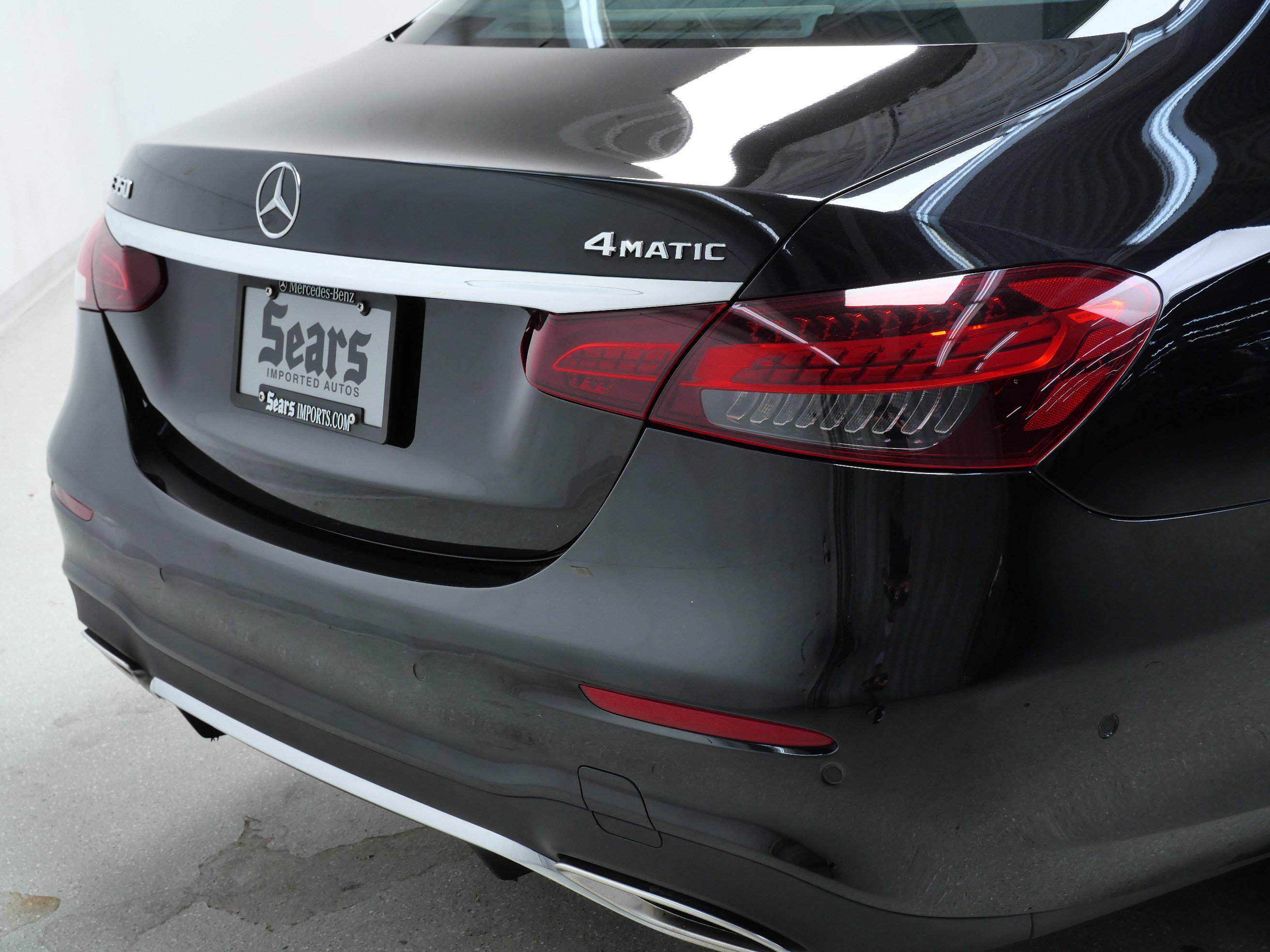 2021 Mercedes Benz E 350 4MATIC photo 4