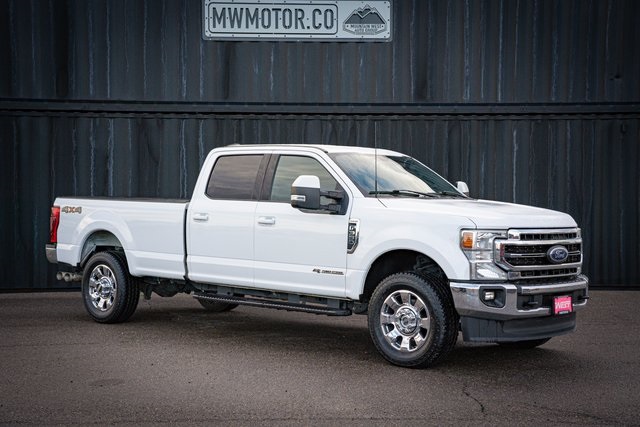 2022 Ford F-350 Super Duty Lariat's photo