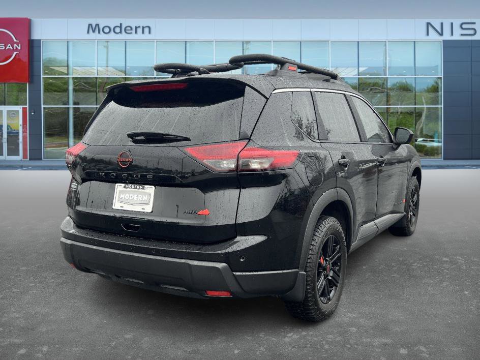 2025 Nissan Rogue SV photo 2