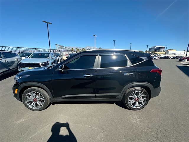 2021 Kia Seltos SX photo 4