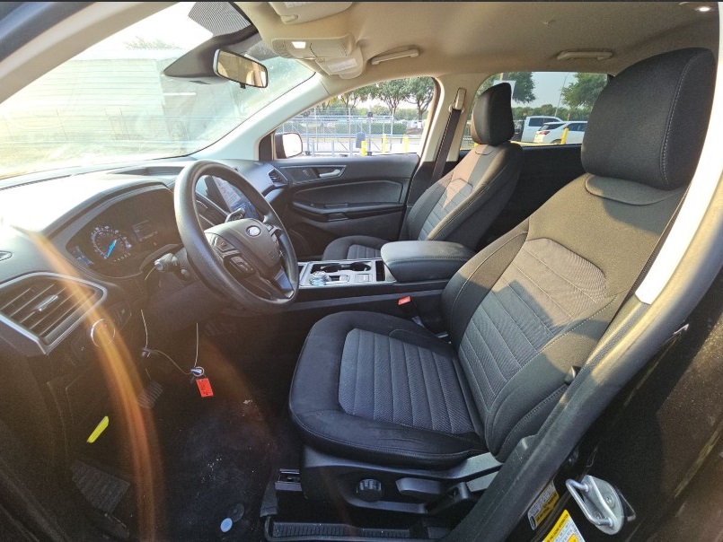 2022 Ford Edge SE photo 17
