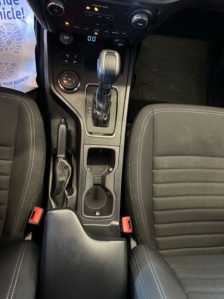 2022 Ford Ranger XLT photo 13